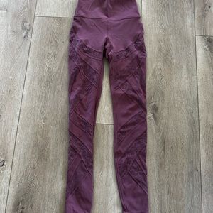 Lululemon pink leggings size 2